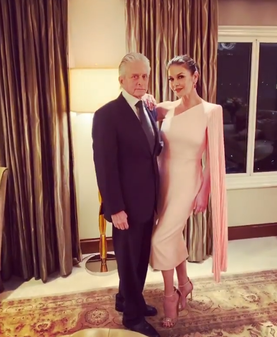 Zeta-Jones pozirala s mužem: 'On izgleda stvarno jako staro'