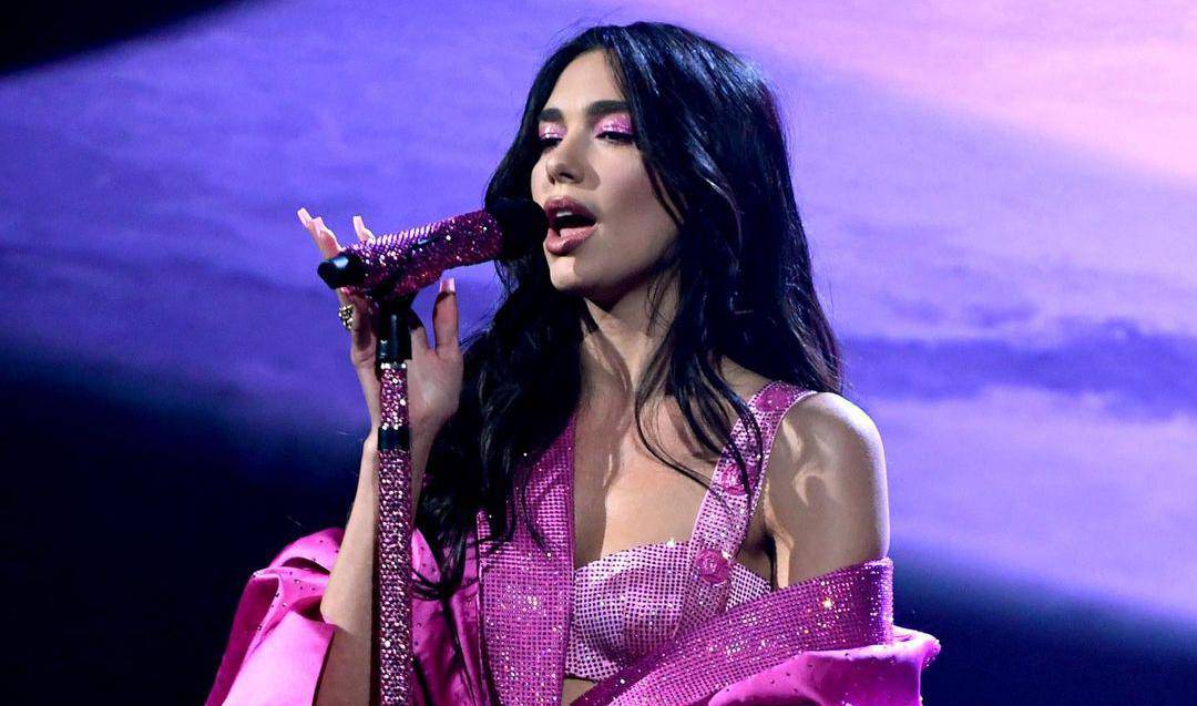 Bivši dečko Dua Lipe objavljivao uznemirujuće poruke nakon što je ona izašla u javnost s drugim