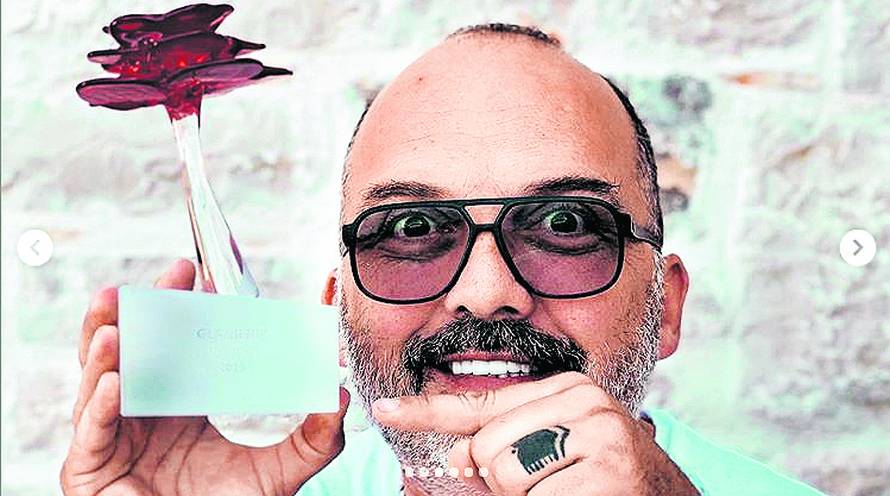 Skrivaju tragove starih ljubavi: Tetovirali su se pa prekinuli...