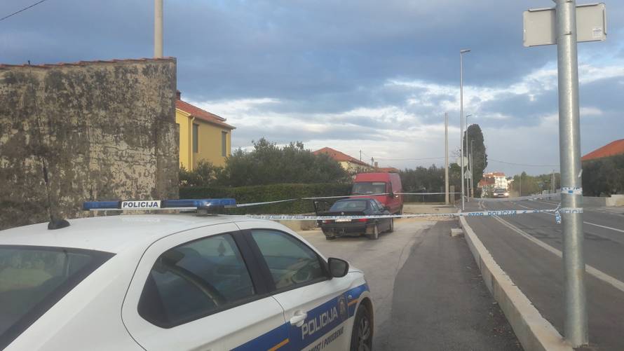 Potjera u Zadru: Htio pregaziti policajca pa mu pucali u gume