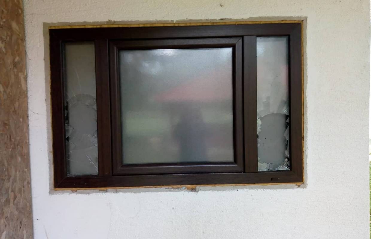 Lopovi su pljačkali nogometaše pa se porezali i sve zakrvarili...