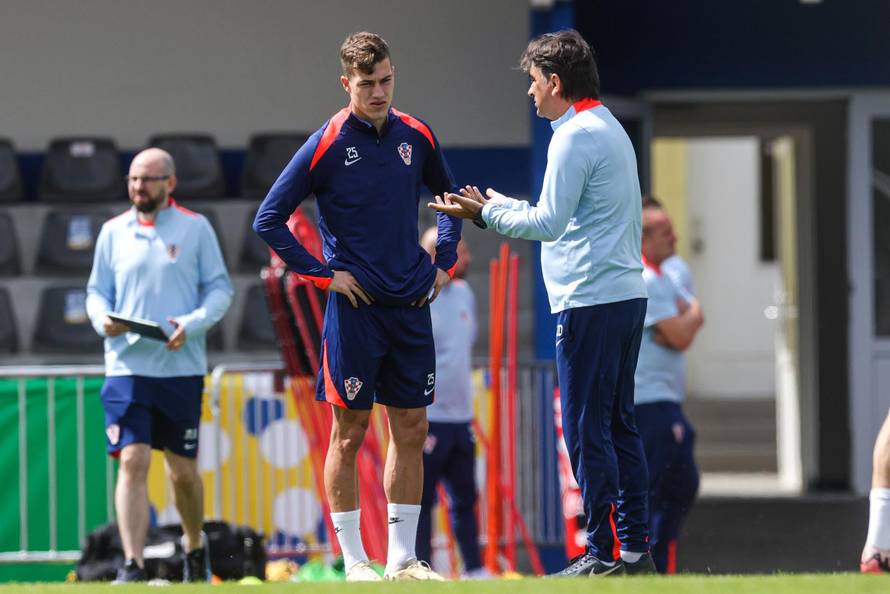 Neuruppin: Trening hrvatske nogometne reprezentacije uoči utakmice s Italijom 