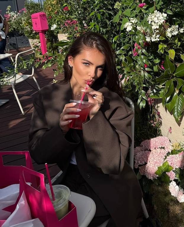 FOTO Prije 20 godina proglasili su je 'najljepšom curicom na svijetu'. Evo kako danas izgleda