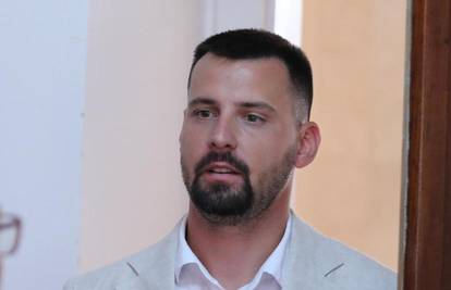 Ivošević tvrdi da su ga napali huligani: 'Zaletjeli su se na auto s dva dogradonačelnika unutra'