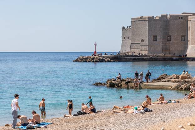 Dubrovnik: Ljetni ugođaj na plaži Banje