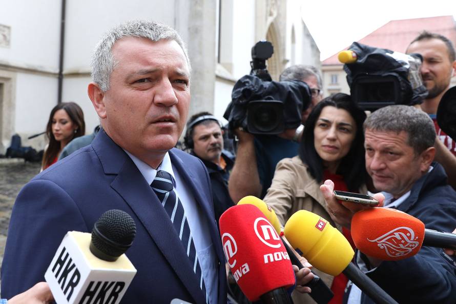 'Afera Hotmail se nije trebala dogoditi, ali neću sad o tome'