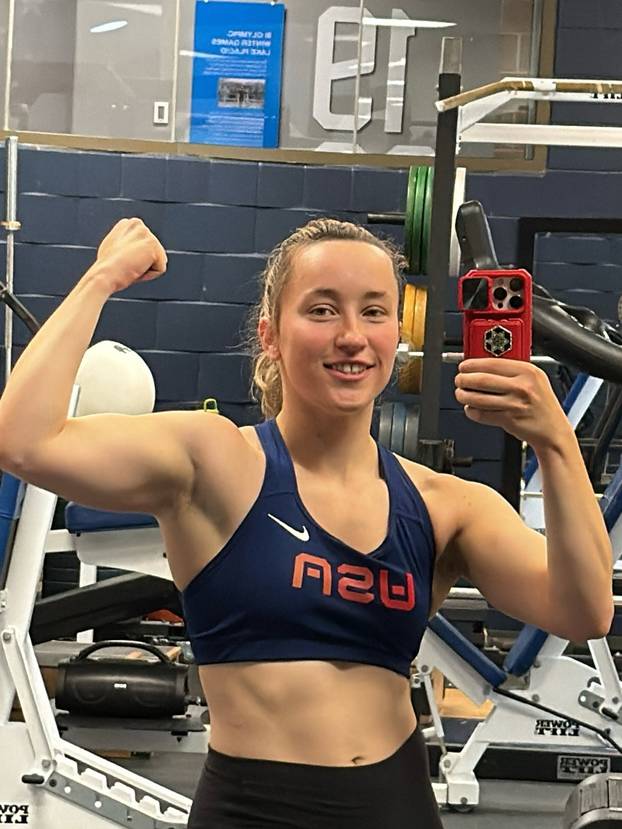 FOTO Na Igrama traži ljubav: 'Navijači, slobodno se javite'