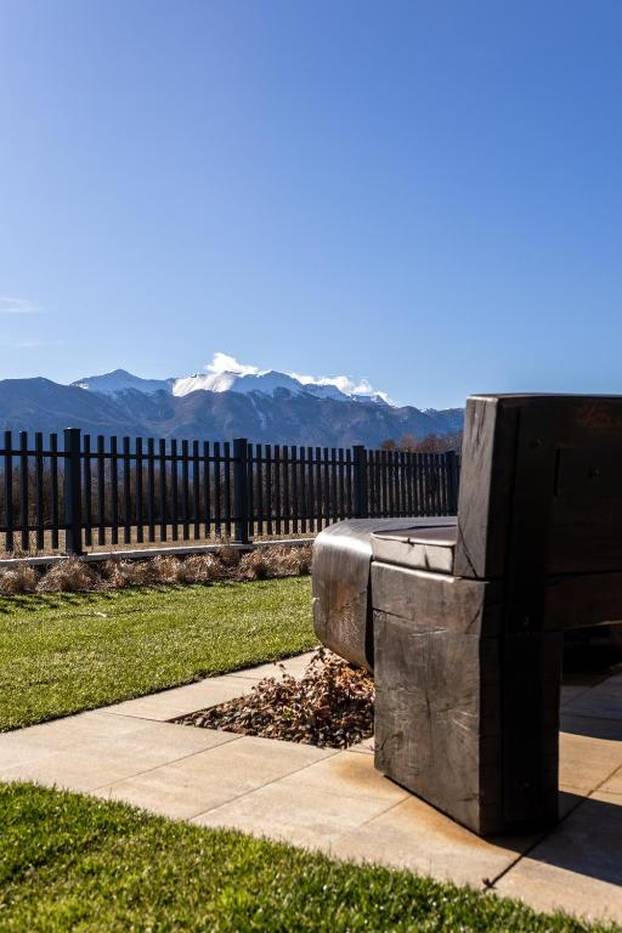 FOTO Ovako izgleda vila bivšeg potpredsjednika HDZ-a. Noćenje 1100 eura, ima bazen, saunu...