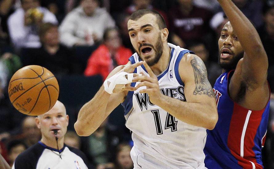 Pistons Timberwolves Basketball