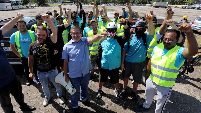 Dostavljavci Wolta protestirali zaradi slabih delovnih pogojev in prenizkih plač