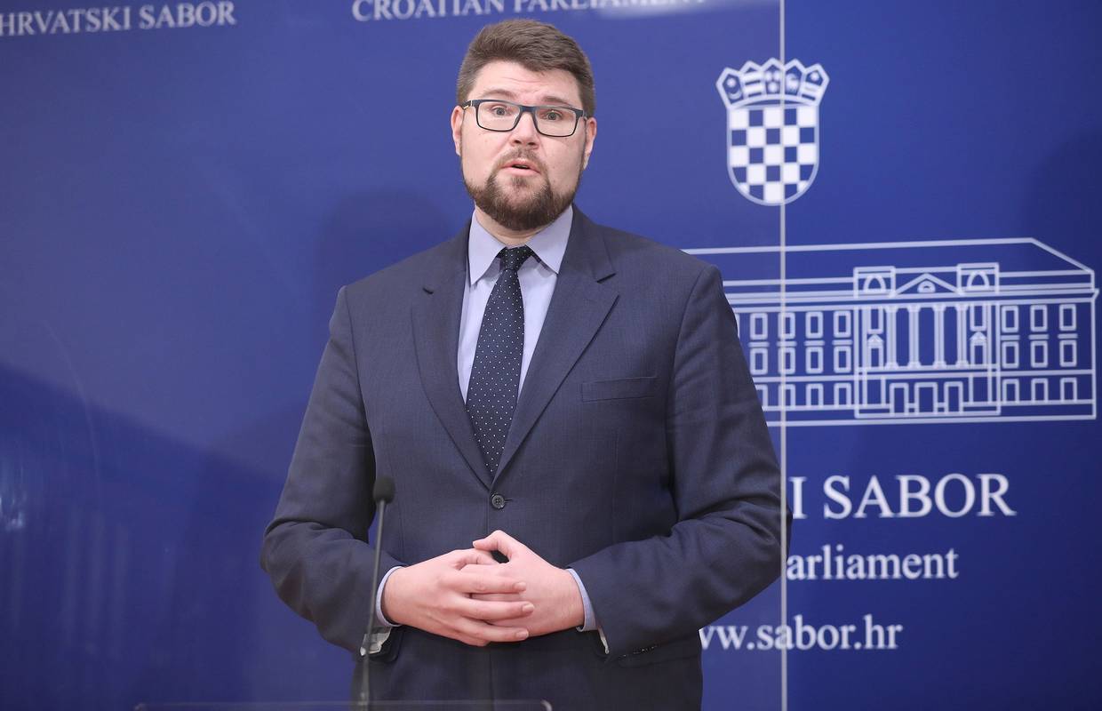 SDP progurao zakon o pobačaju na dnevni red za idući tjedan: 'Kad već neće Vlada, oporba će'