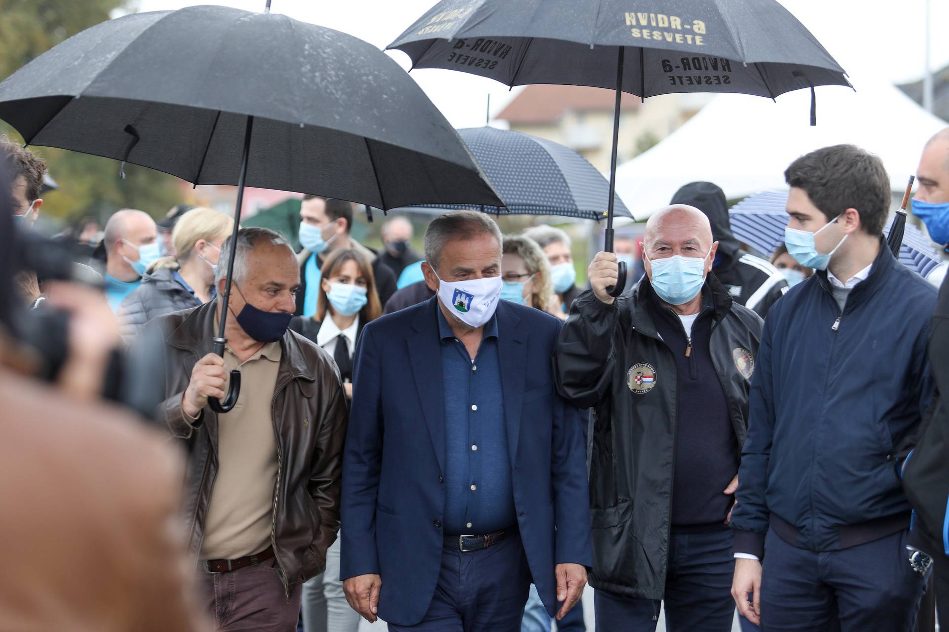 Zagreb: Oko crkve BDM Anđeoske u Dubravi zasađeno je 250 mladih stabala