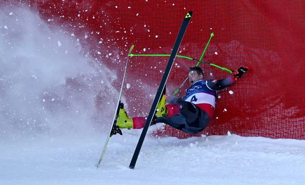 Alpine Skiing - Men's Downhill Training