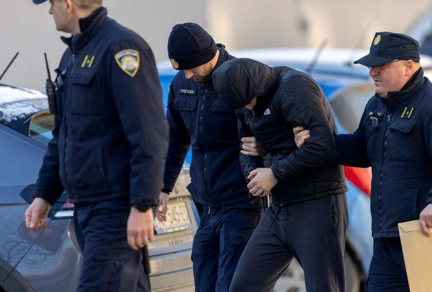 Vukovar: Privođenje Općinskom državnom odvjetništvu osumnjičenih za napad na maloljetnike 