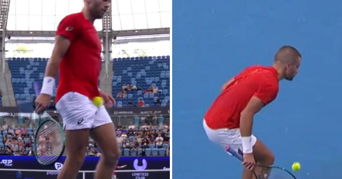 VIDEO Uh, ovo boli! Ćorić dobio udarac u nezgodno mjesto…