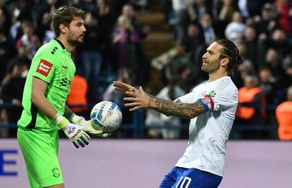 Dok Rijeka pobjeđuje s igračem manje, Hajduk to ne može. Što je to trebalo Diallu, ne zna ni on