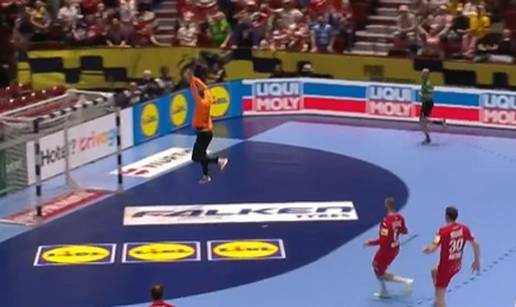 VIDEO Leti, leti Matej Mandi&cacute;! Pogledajte sjajnu obranu na&scaron;eg golmana u vrlo va&zcaron;nom susretu