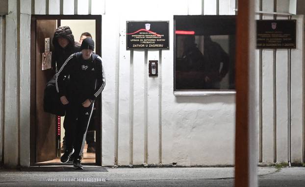 Zagreb: Braća Novica i Nikola Petra izlaze iz zatvora u Remetincu