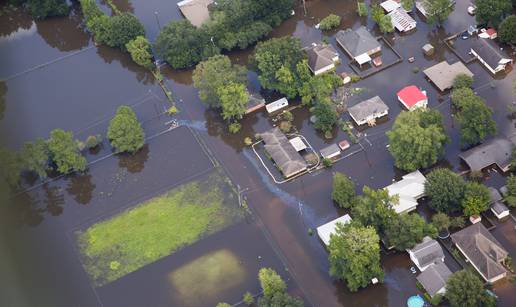 U poplavama u Louisiani 13 mrtvih, brojka nije konačna