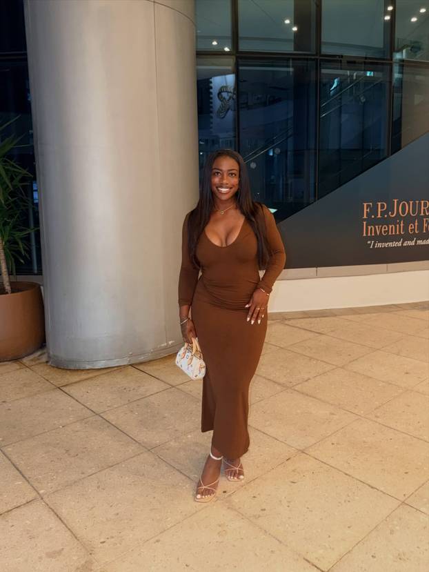 FOTO Protivnica Donne Vekić se nakon ozljede posvetila drugom poslu. Snima sadržaj za odrasle