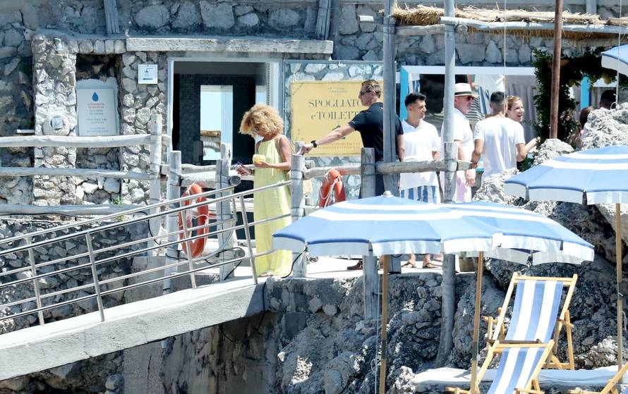 Capri: Heidi Klum i Tom Kaulitz organizirali zabavu za prijatelje u Fontaneli