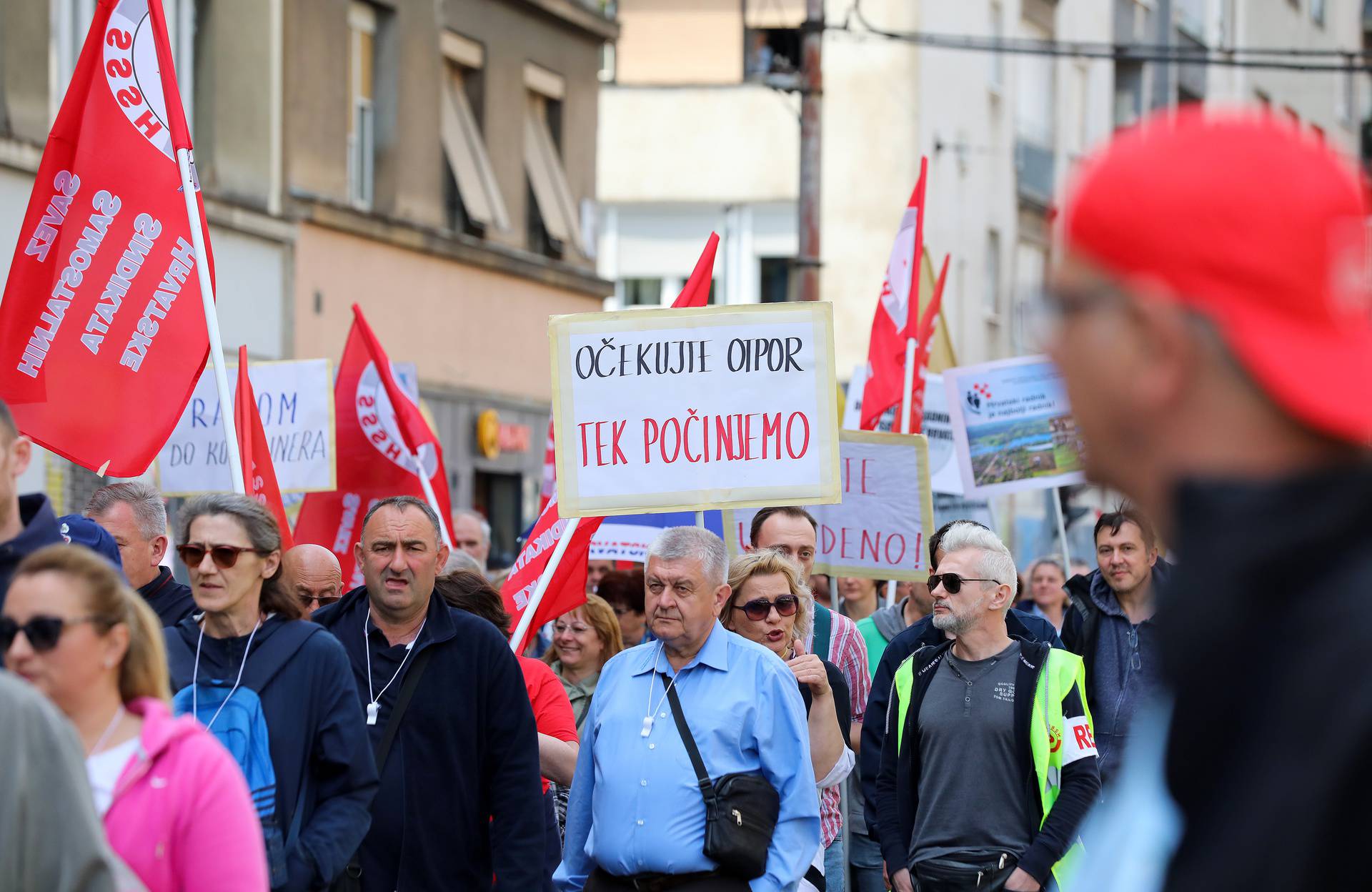 Zagreb: Na Međunarodni praznik rada održan marš pod sloganom Za Hrvatsku zadovoljnih radnika