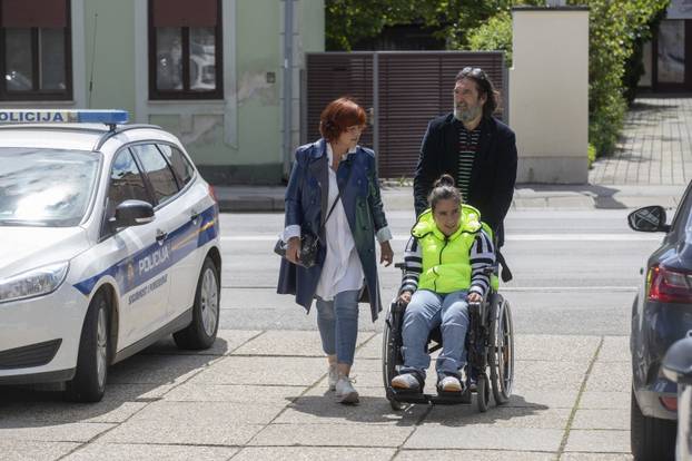 Varaždin: Ivan Čehok sa suprugom i kćerkom stigao na briačko mjesto