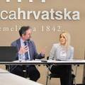 Djeca pred ekranima i do osam sati dnevno! Stru&ccaron;njaci poru&ccaron;ili: Zabrane nisu rje&scaron;enje