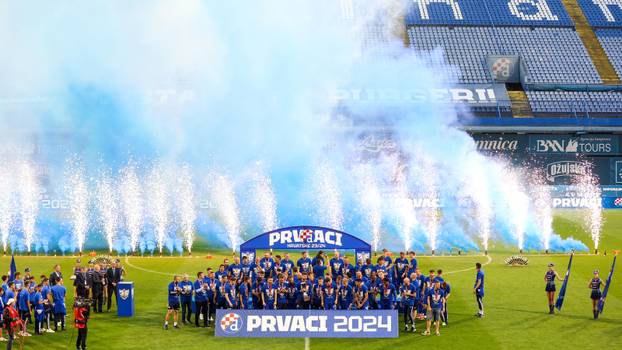 Ceremonija dodjele pehara Dinamu, osvajaču SuperSport Hrvatske nogometne lige