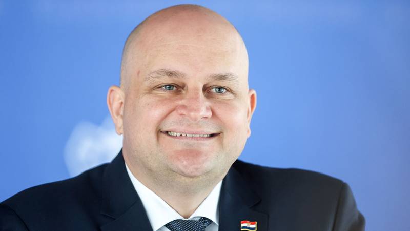 Vlada pušta 35 tisuća tona dizela iz zaliha, Šušnjar: Goriva ima dovoljno, opskrba uredna!