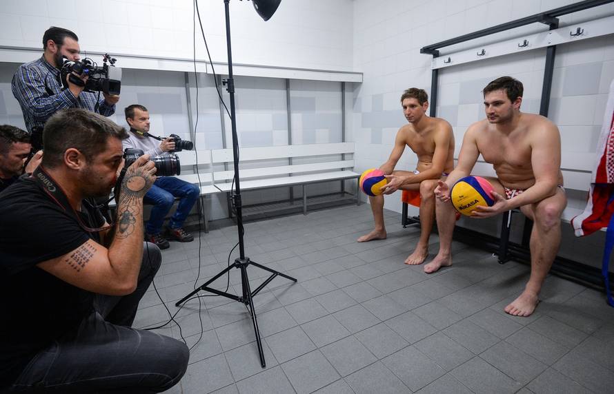 Zagreb: Hrvatski vaterpolisti na snimanju za kalendar