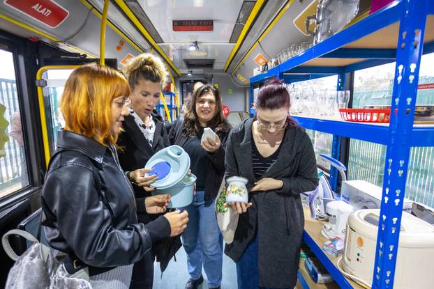 Pula: Otvoren ReBus - prostor za odlaganje korisnih predmeta