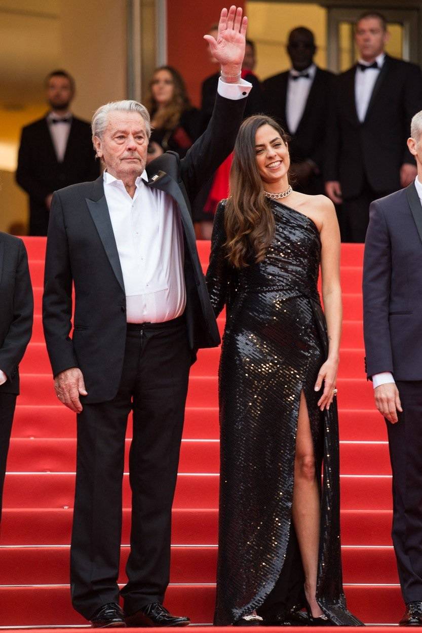 Cannes Award Alain Delon Red Carpet Nb