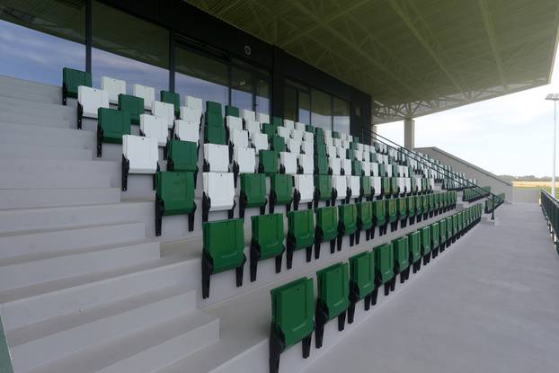 U baranjskom selu od 500 stanovnika sagrađen stadion kakvog nemaju ni neki prvoligaši