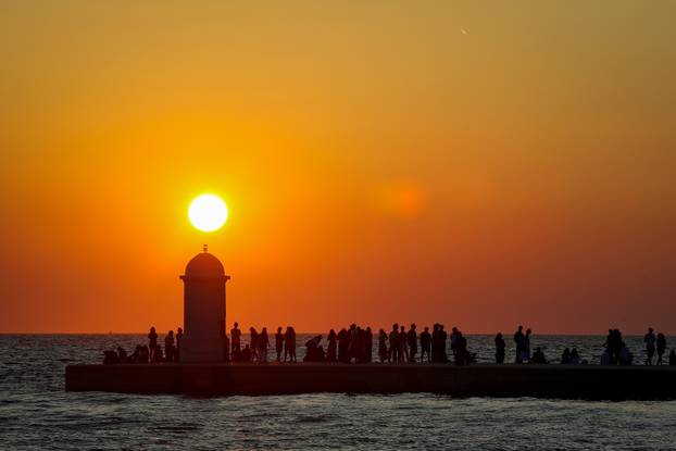 Zadar: Večernja šetnja zadarskom rivom