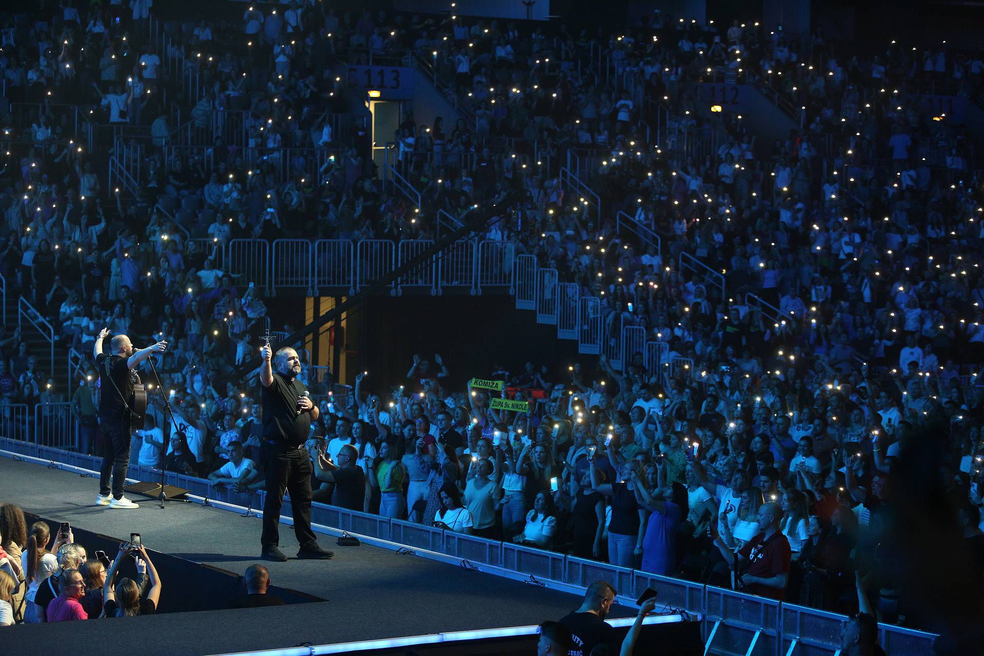 Zagreb: Duhovno-glazbeni koncert "Progledaj srcem" u Areni Zagreb