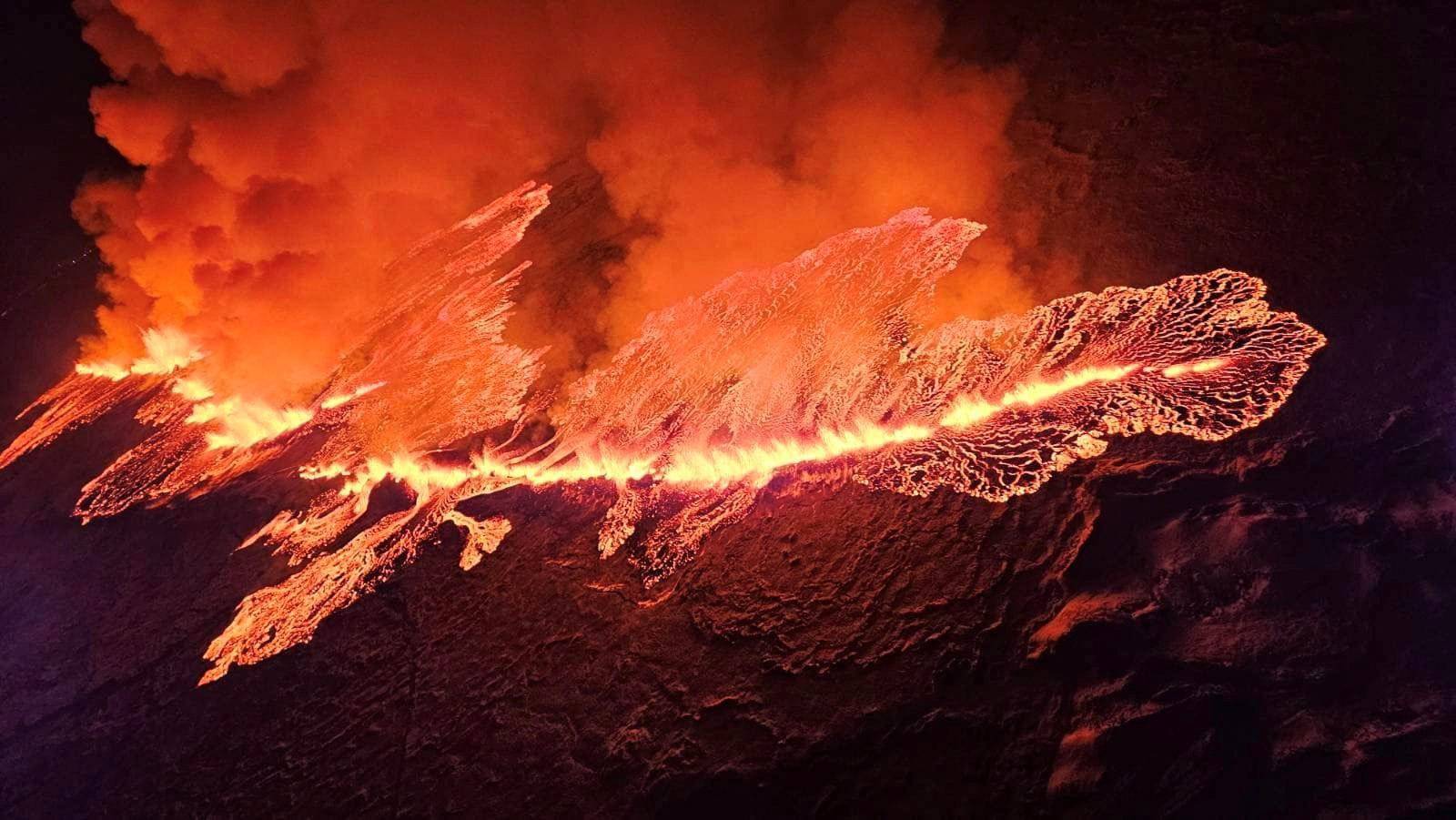 A volcano spews lava and smoke as it erupts in Grindavik