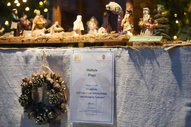 24sata Zagreb: Otvorenje izložbe jaslica Peggy Malbase