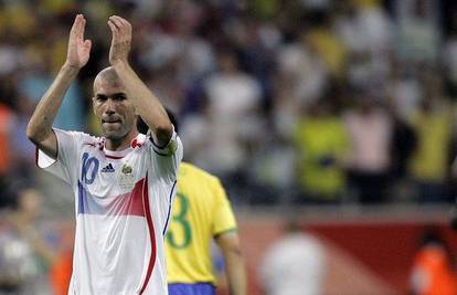 Mogući povratak Zinedine Zidanea na terene?