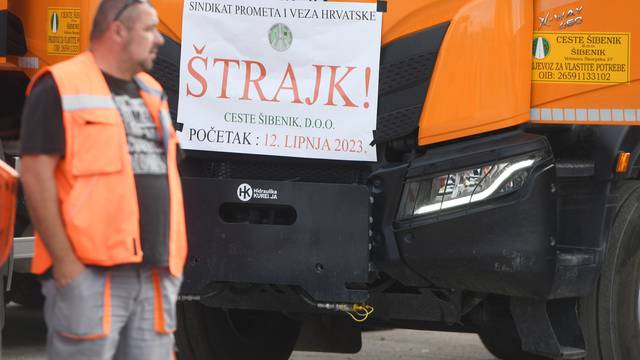 Šibenik: Radnici Cesta Šibenik i tre?i dan u štrajku
