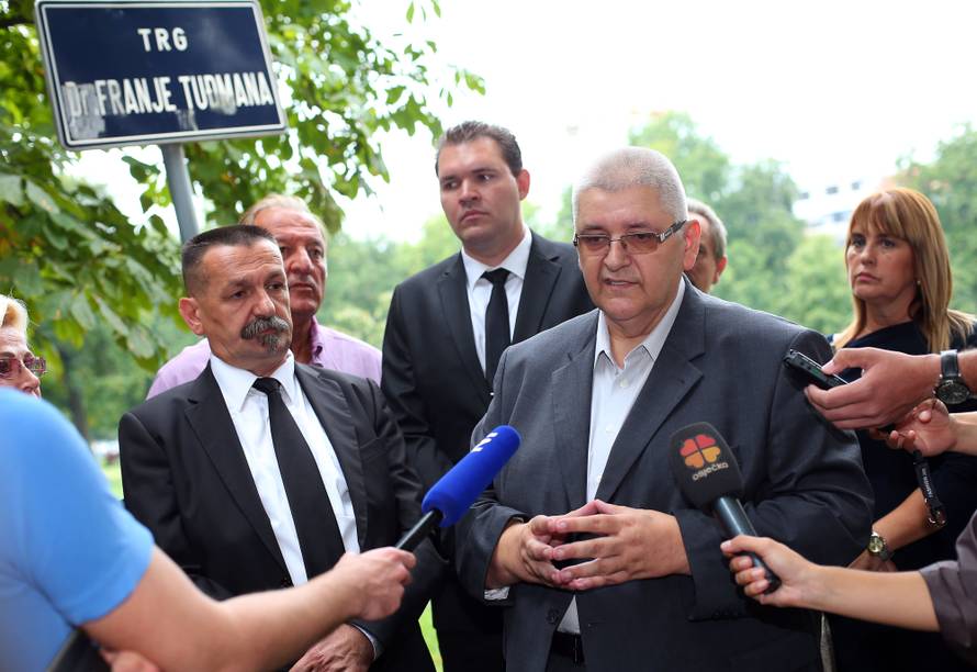 Ivan Tepeš: Milanović će početi pjevati Thompsonove pjesme