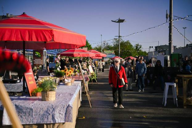 Zagreb: Špica plac na Trešnjevačkoj tržnici