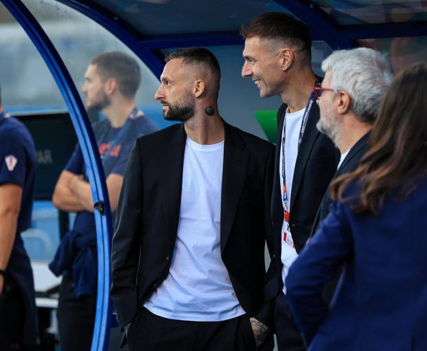 Zagreb: Marcelo Brozović uoči susreta Hrvatske i Škotske dobo priznanje HNS-a 