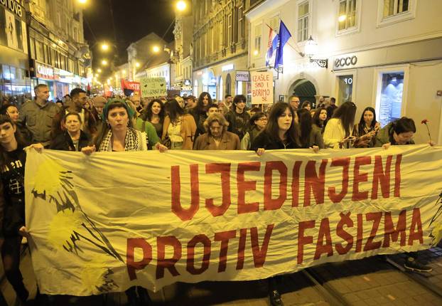 Zagreb: Održan jubilarni 10. Noćni marš za prava žena "Žene – kičma otpora"