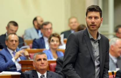 Pernar: 'Bio sam član HDZ-a. Vjerovao sam u Ivu Sanadera'