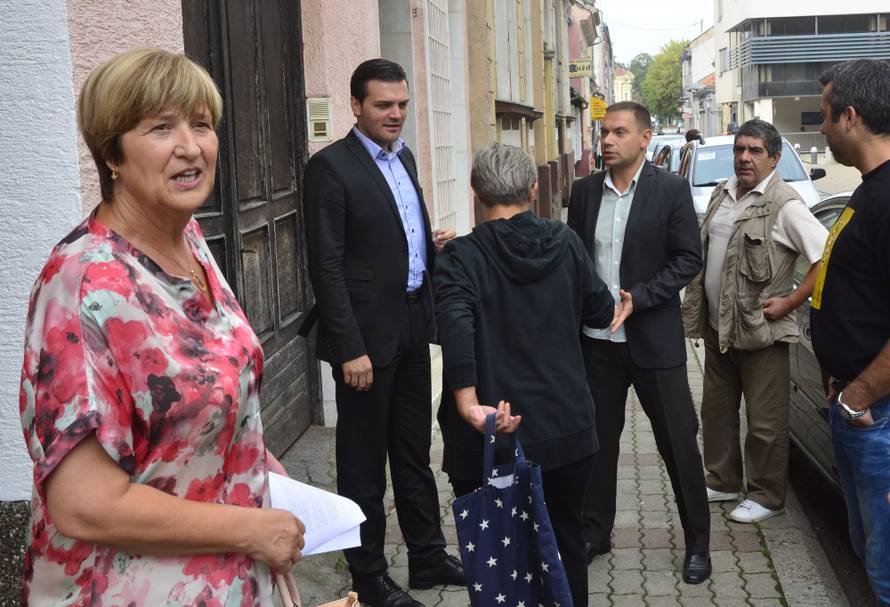 'Romić nastavlja Jakovinine reforme, želi opljačkati selo'