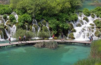 Planirate ovo ljeto na Plitvice? Jedna ulaznica  čak 250 kuna!