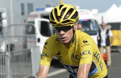 Odvratno: Vodećeg na Tour de Franceu gledatelj zalio urinom