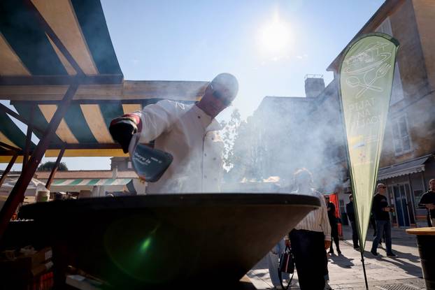 Zadar: Predsjednik Hrvatskog sabora Gordan Jandroković obišao je manifestaciju pod nazivom „Pijat na Pijaci“ 
