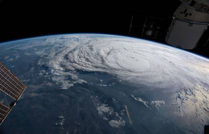 Klimatske promjene donijet će razornije uragane od Harveyja